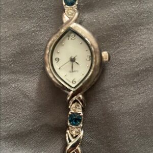 Ladies Avon Watch and Matching Braclets